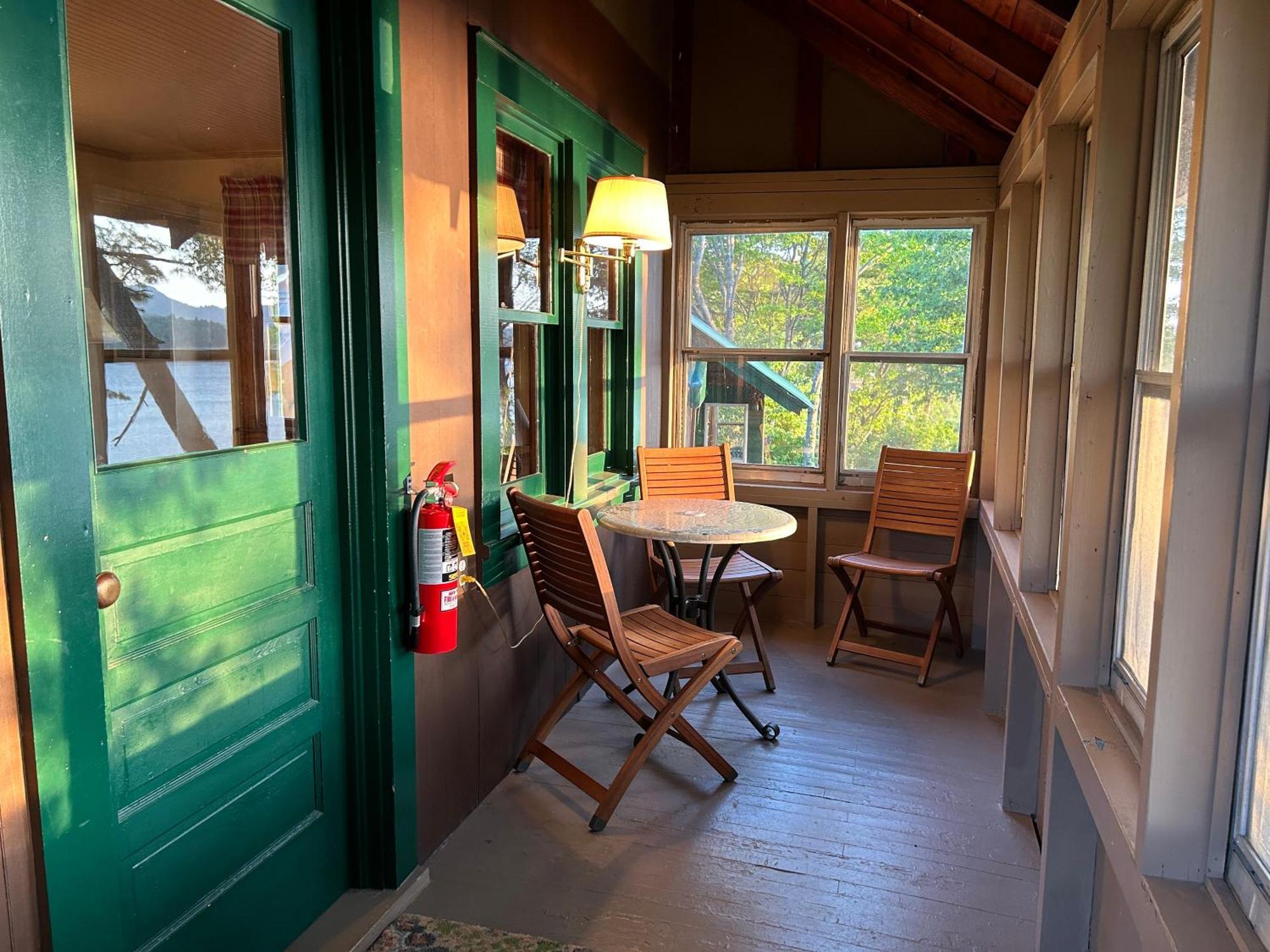 Paddler'S Rest Lakeside Cabins And Motel Long Lake Экстерьер фото