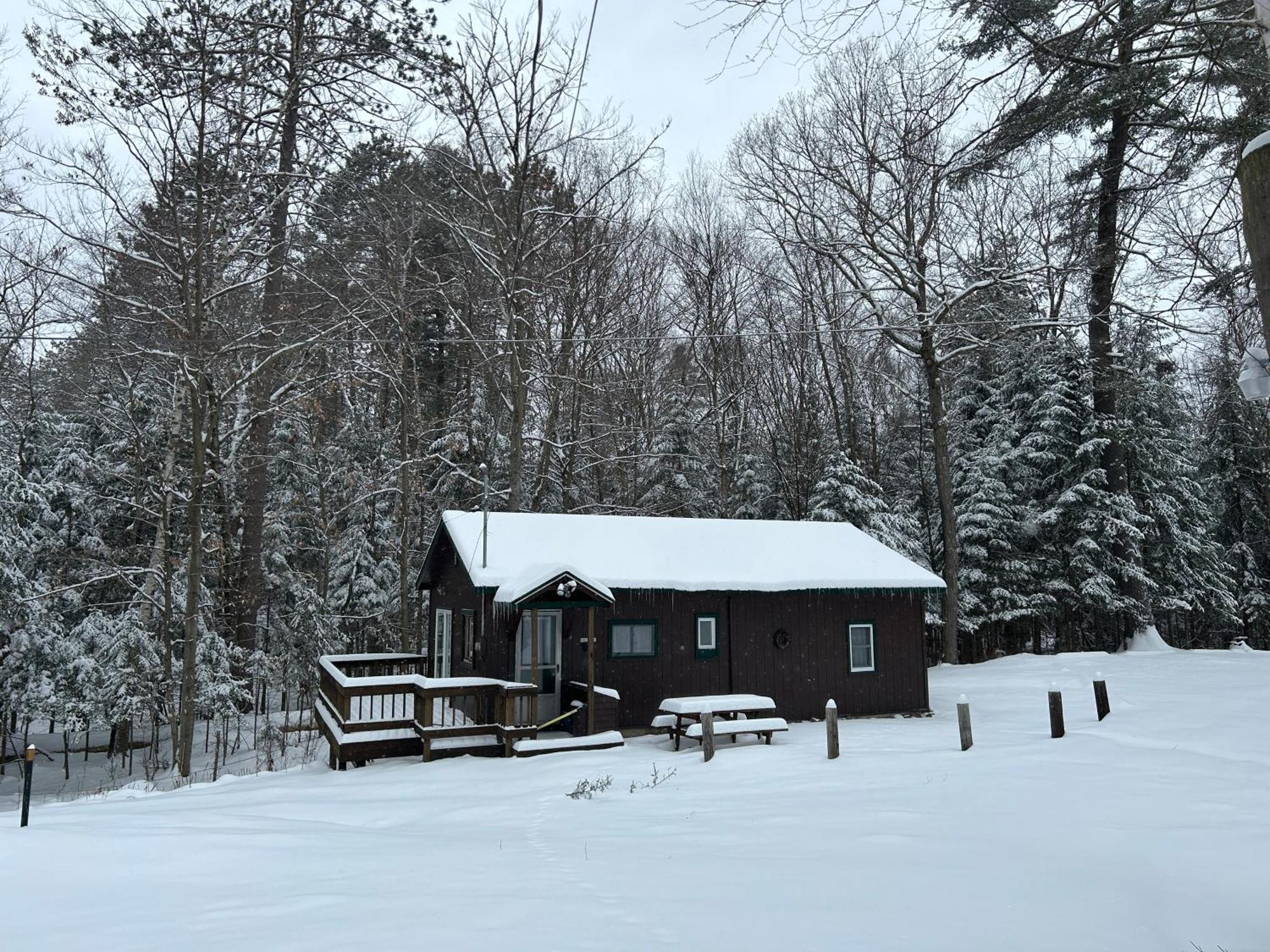 Paddler'S Rest Lakeside Cabins And Motel Long Lake Экстерьер фото